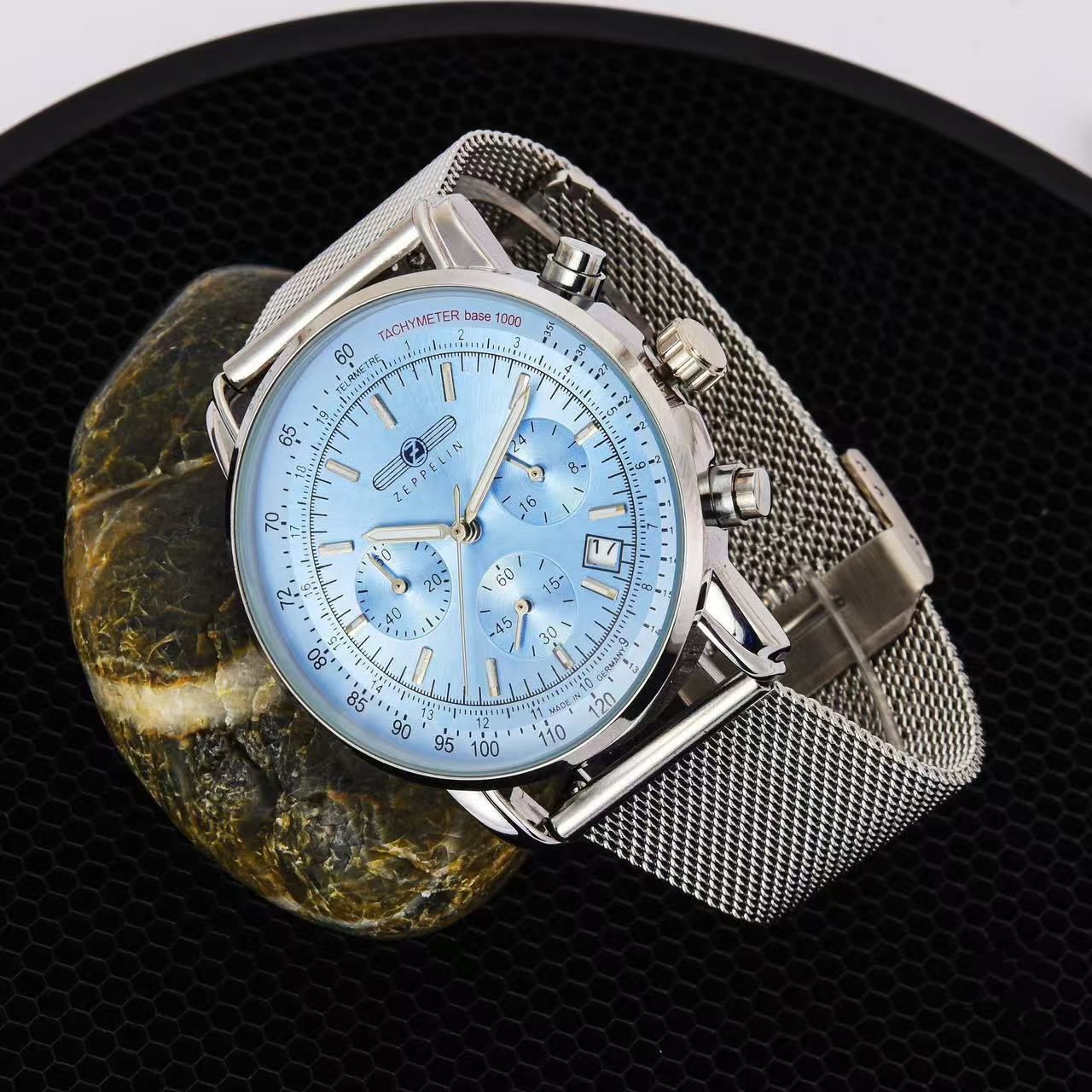 Montre à quartz Zeppelin pour  - Luxury Watch Green Dial avis et prix
